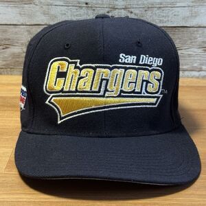 Vintage Starter San Diego Chargers Fitted Hat NFL Football Pro Line 7 - 7 3/4